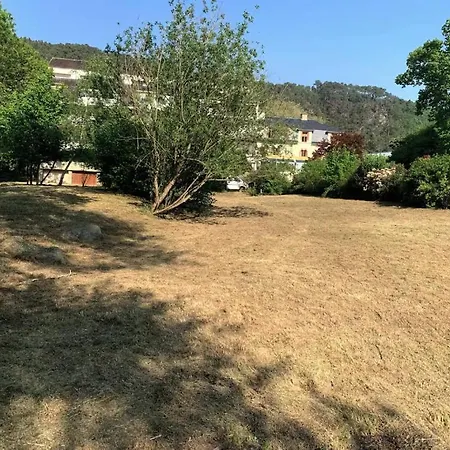 Grande Demeure Avec Parc Privee Au Bord De La Riviere