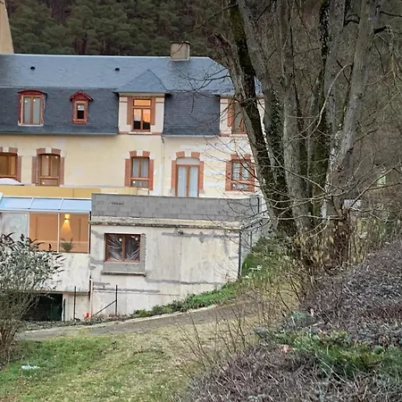 Villa Grande Demeure Avec Parc Privee Au Bord De La Riviere