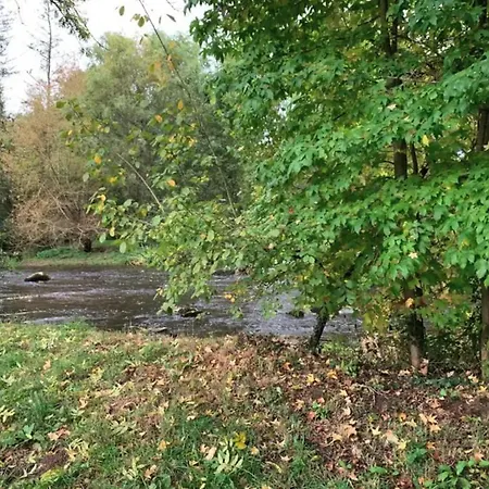 Grande Demeure Avec Parc Privee Au Bord De La Riviere Villa